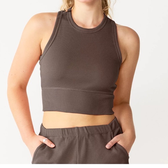 Cropped Gray Waffle Tank w/Racer Back. Size Small - Picture 2 of 6